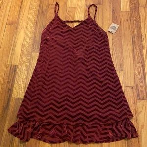 NWT American Threads Velvet chevron mini